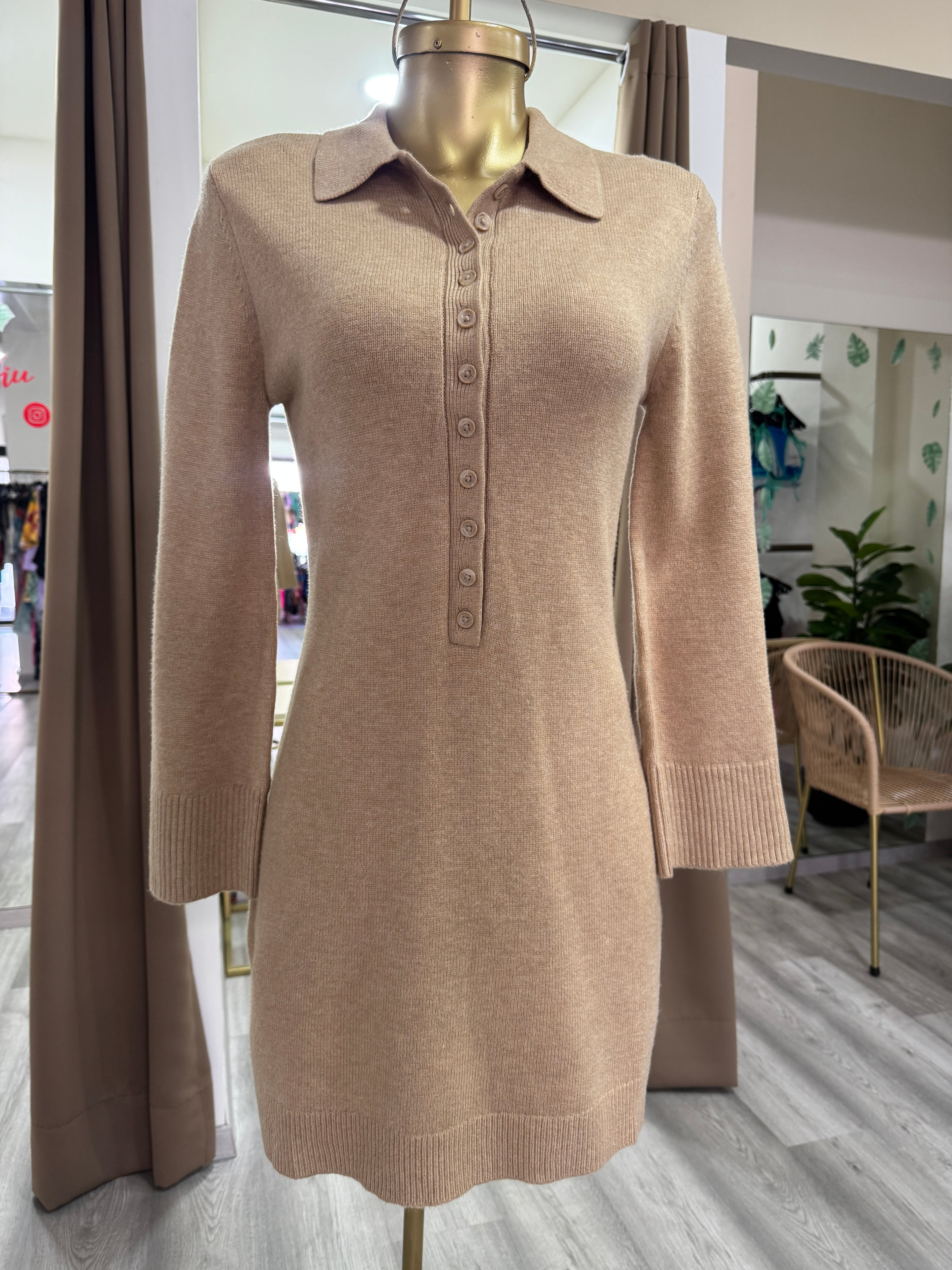 Vestido mesh liso de botones