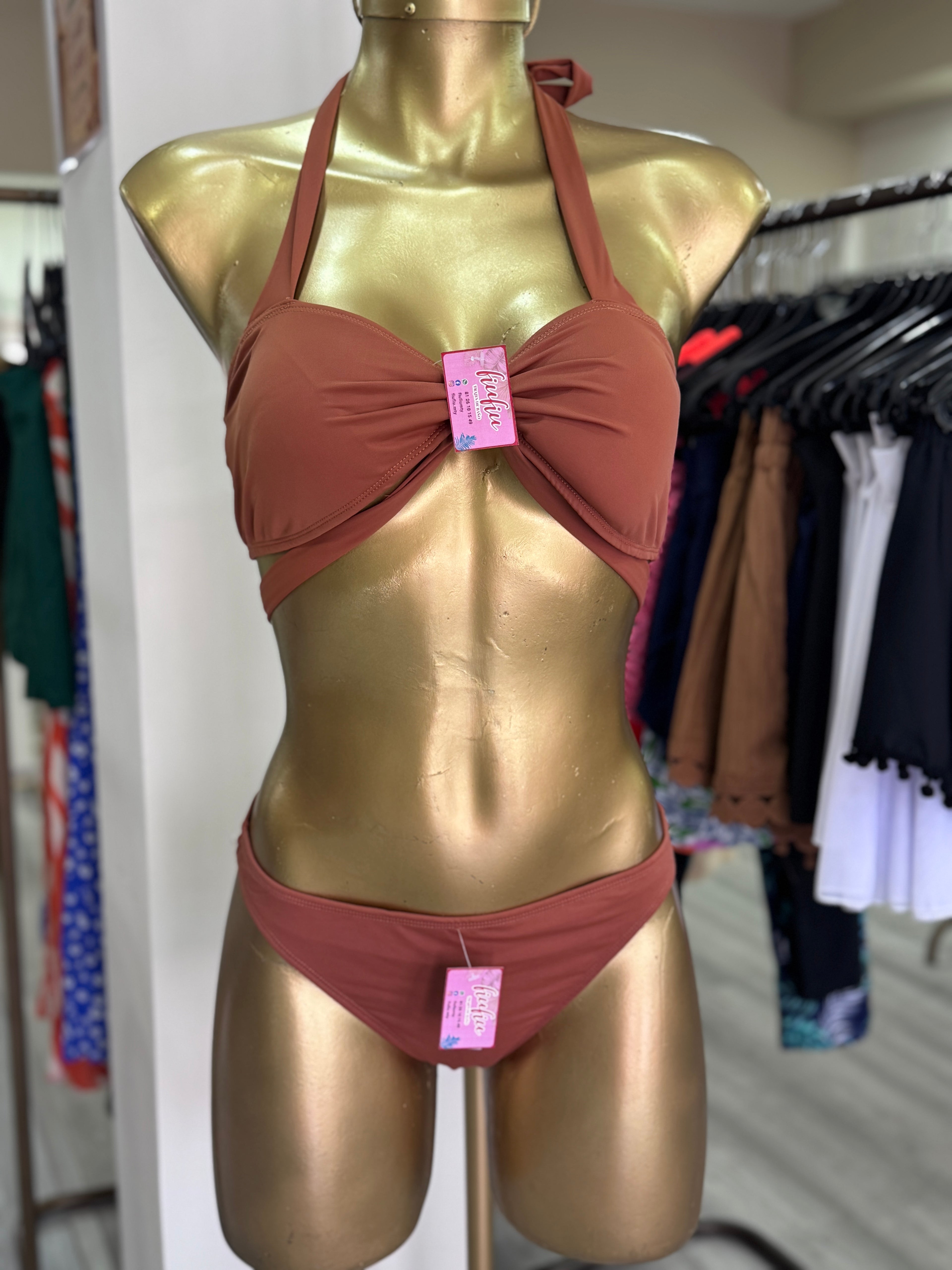 Traje de baño 2 piezas con pareo