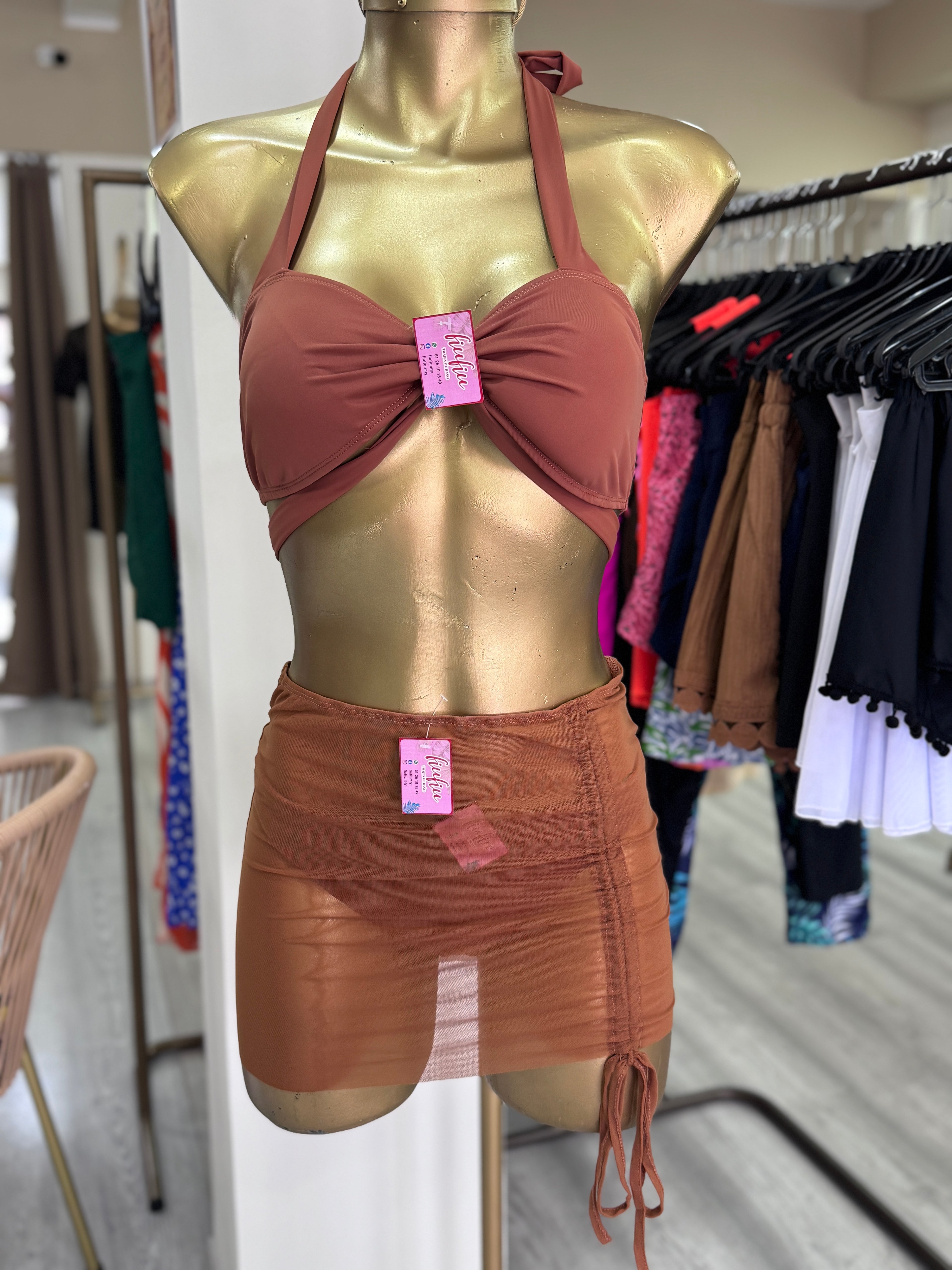 Traje de baño 2 piezas con pareo