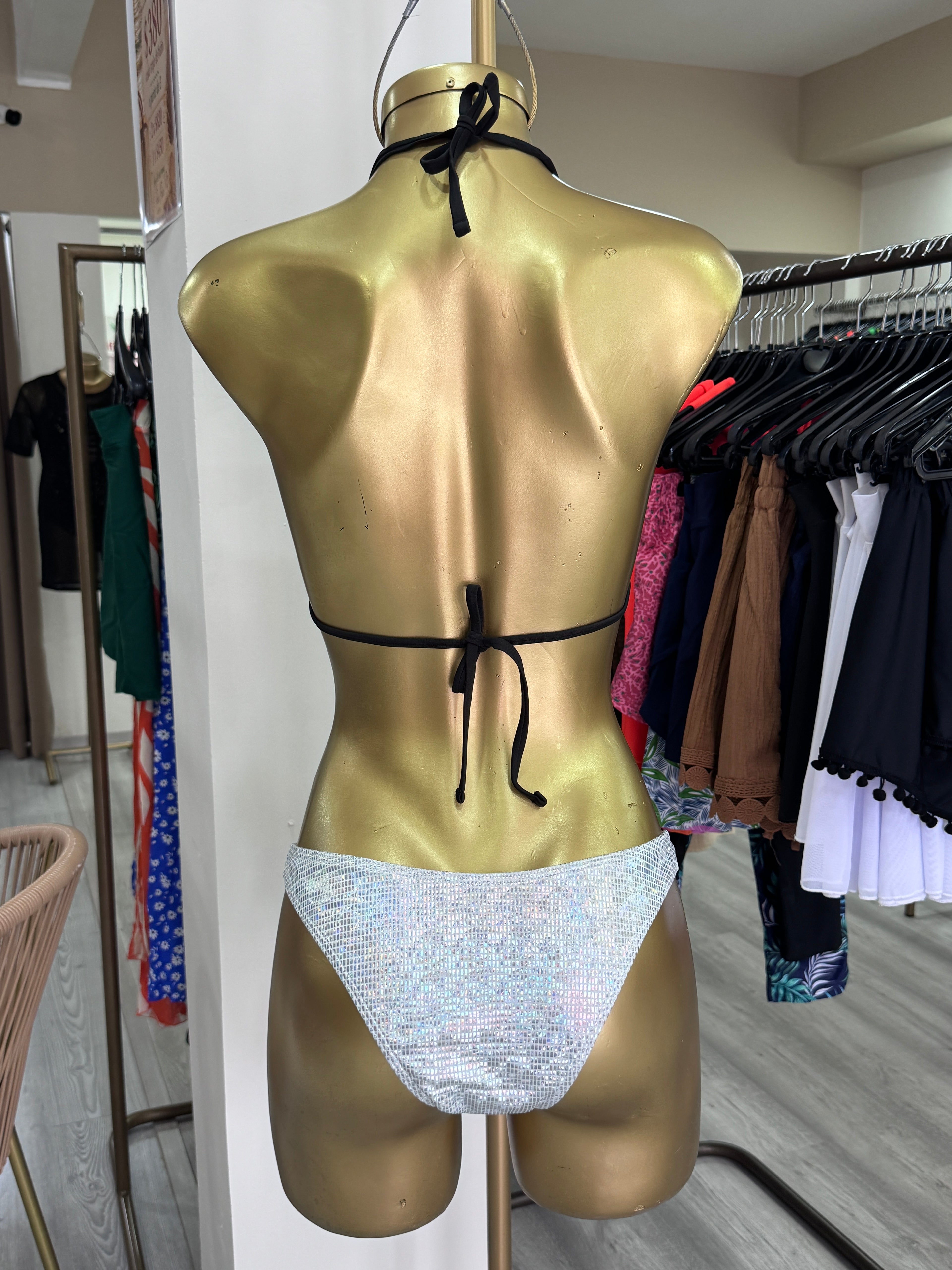 Traje de baño 2 piezas con pareo