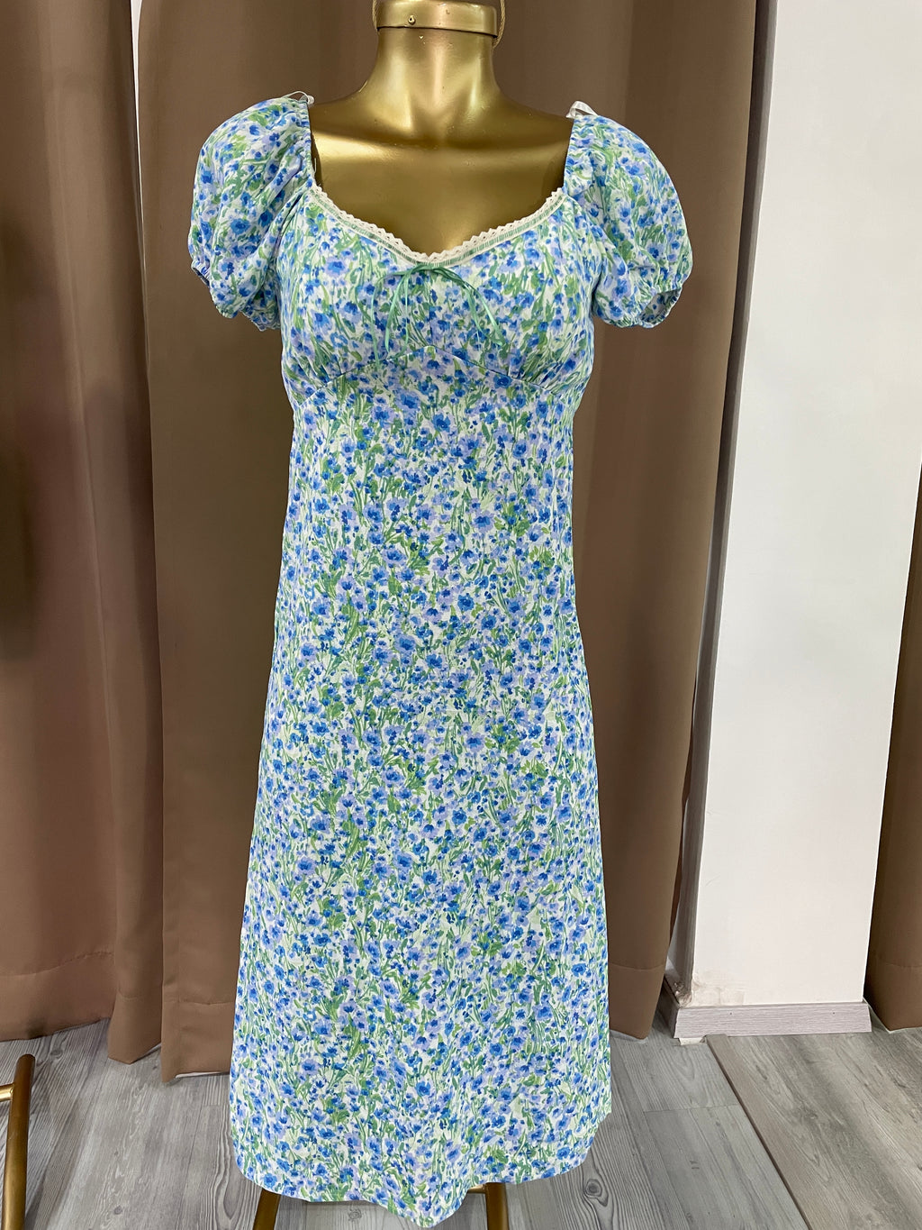 VESTIDO MIDI